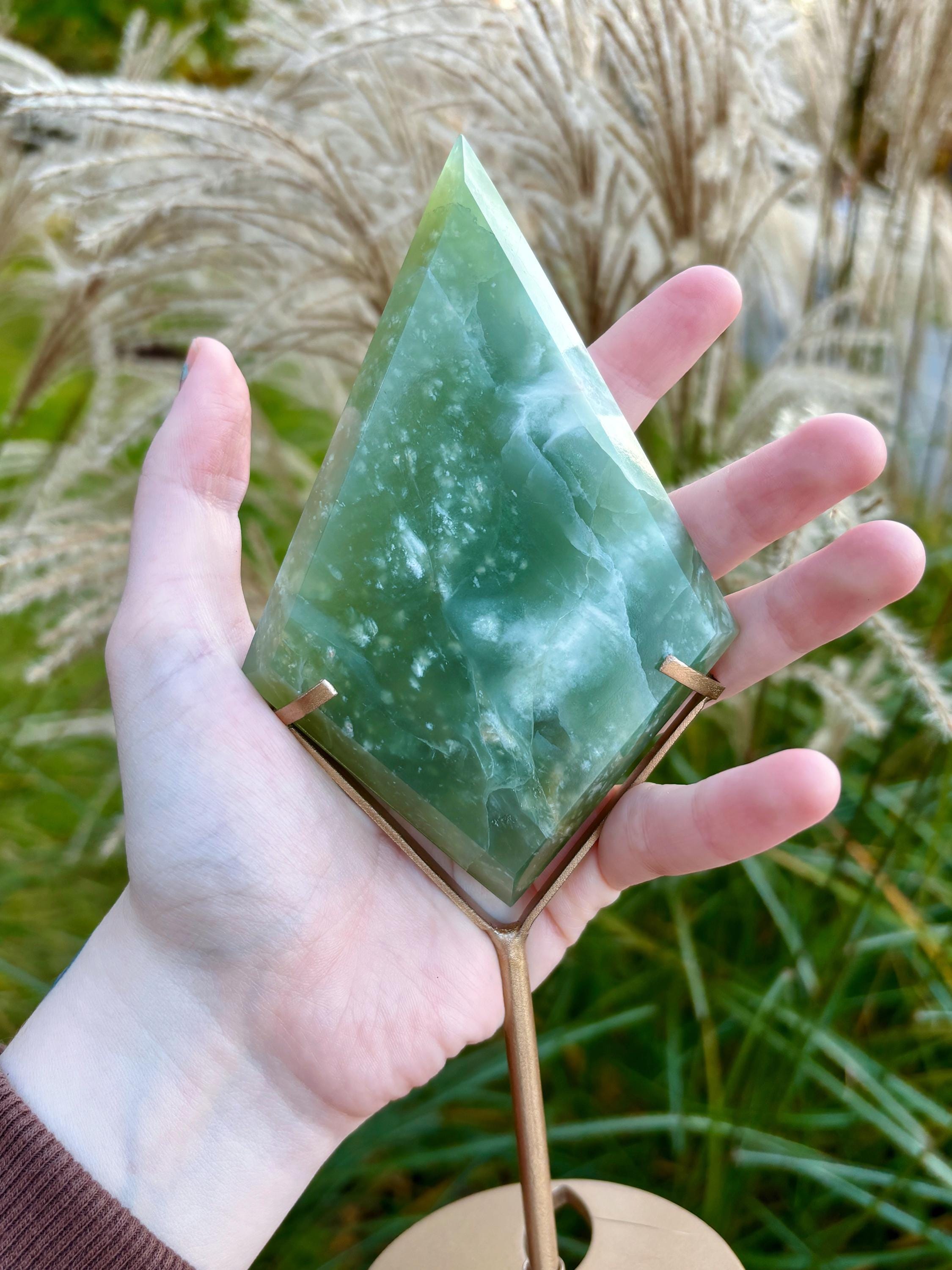Green Serpentine "New Jade" Diamond, Serpentine Crystal Carving on Gold Stand
