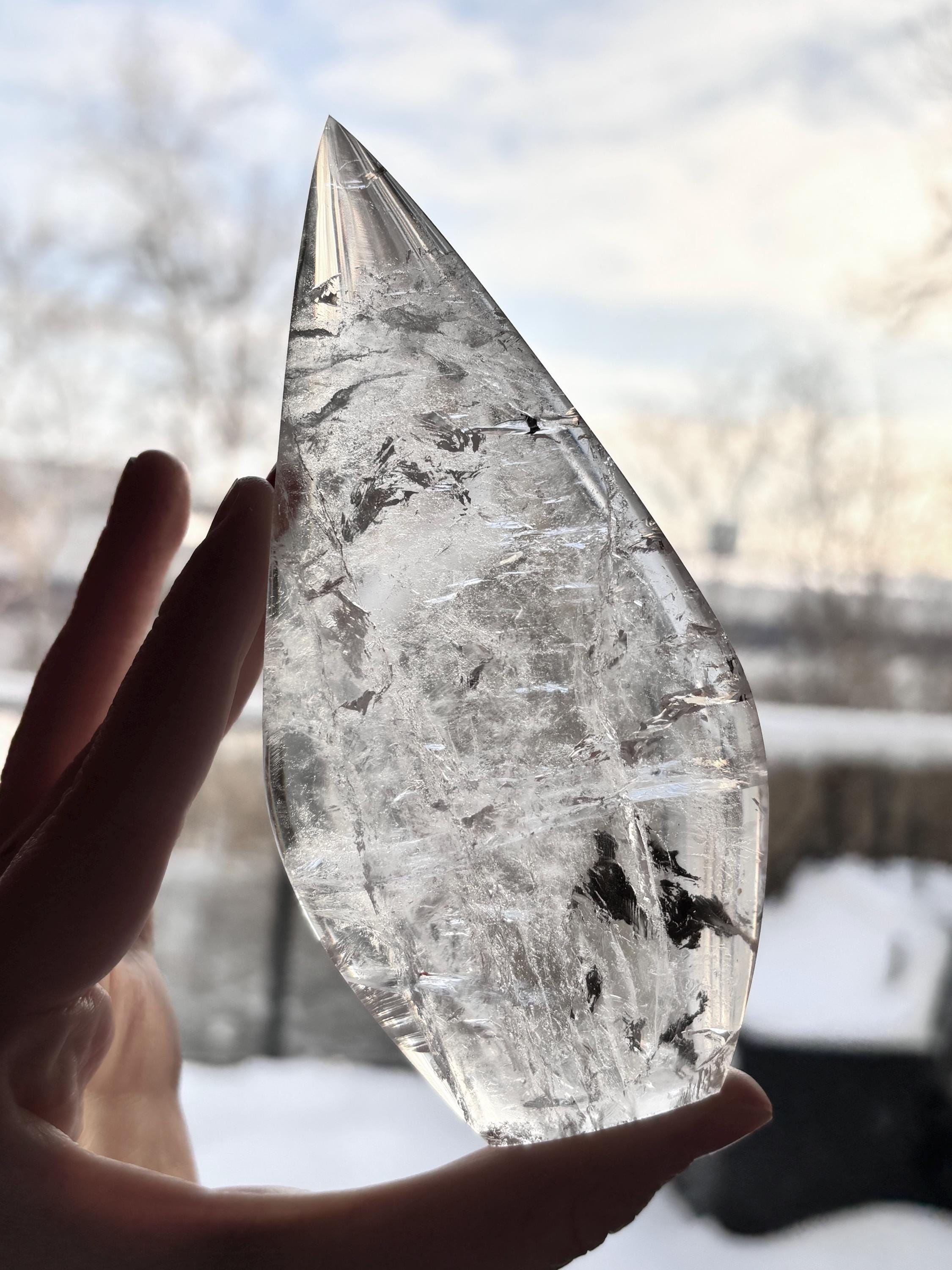 High Quality Clear Quartz Freeform, Natural Polished Quartz Crystal Carving
